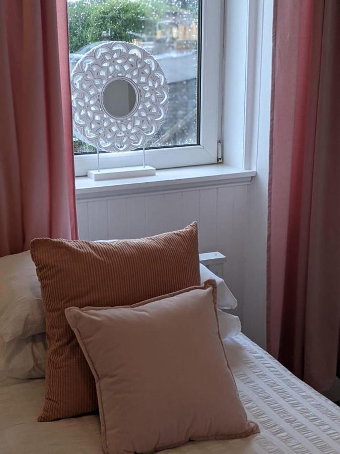 דנפרמליין Glenclova - No 5 Bellyeoman, Bright Two Bedroom Apartment מראה חיצוני תמונה